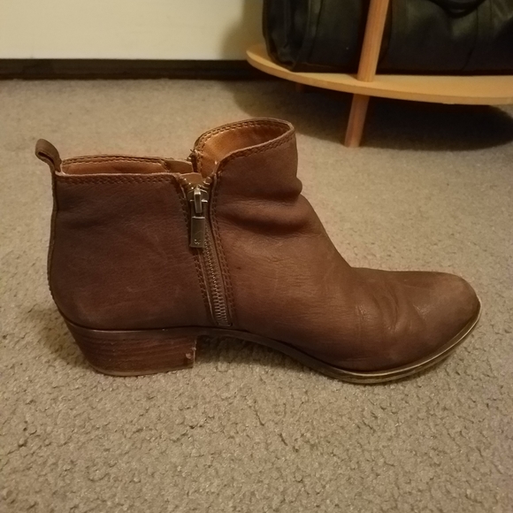 Lucky Booties - Picture 2 of 7